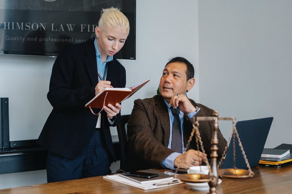 5 Things To Look For When Choosing a Workers' Comp Defense Attorney