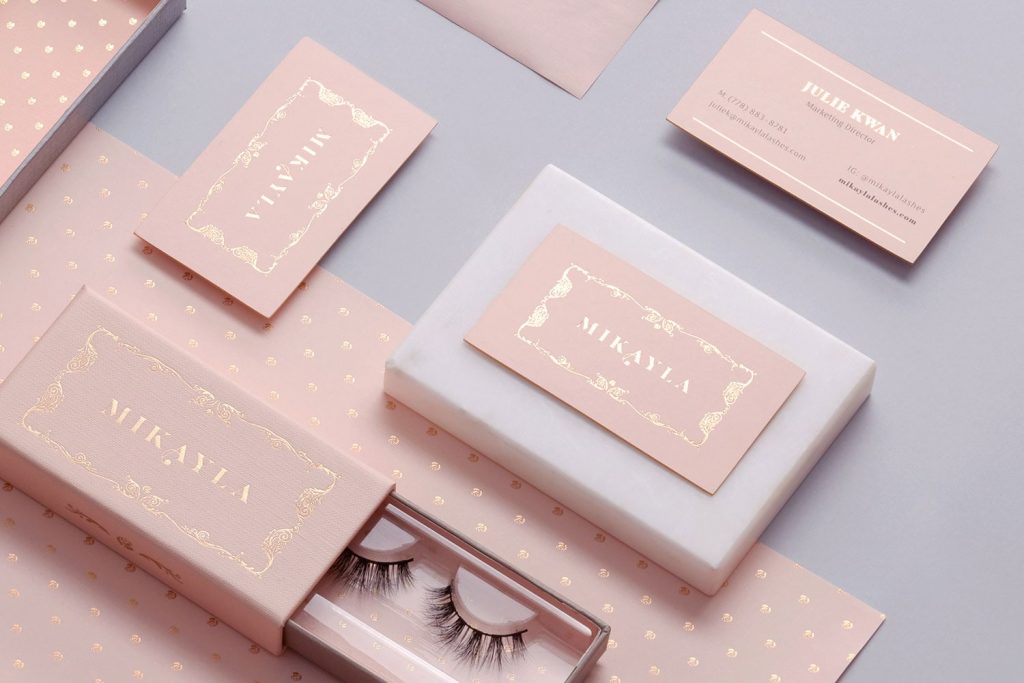 By having a unique look, eyelash packaging can stand out