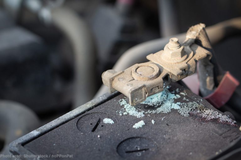 How to clean corroded battery